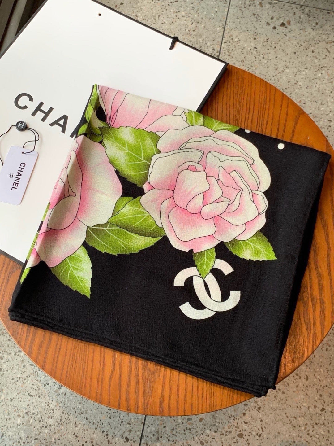 CHANEL 26S SCARF 140 IN CASHMERE AND SILK 309336
