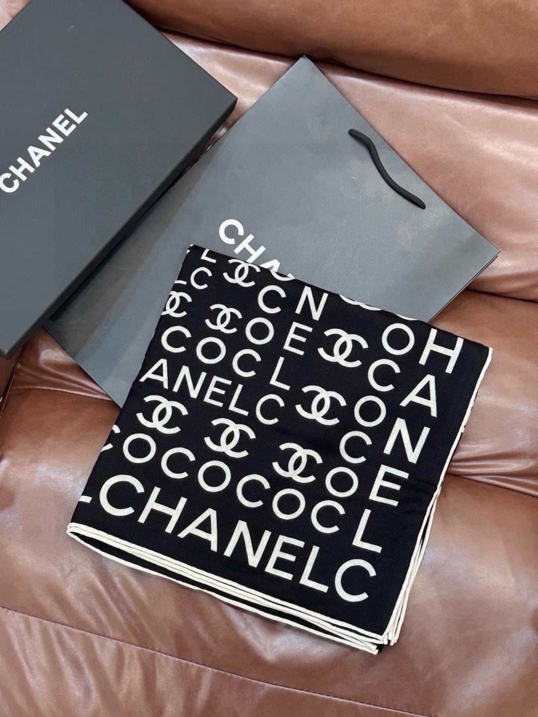 CHANEL 26S SCARF 135 IN CASHMERE AND SILK 309349