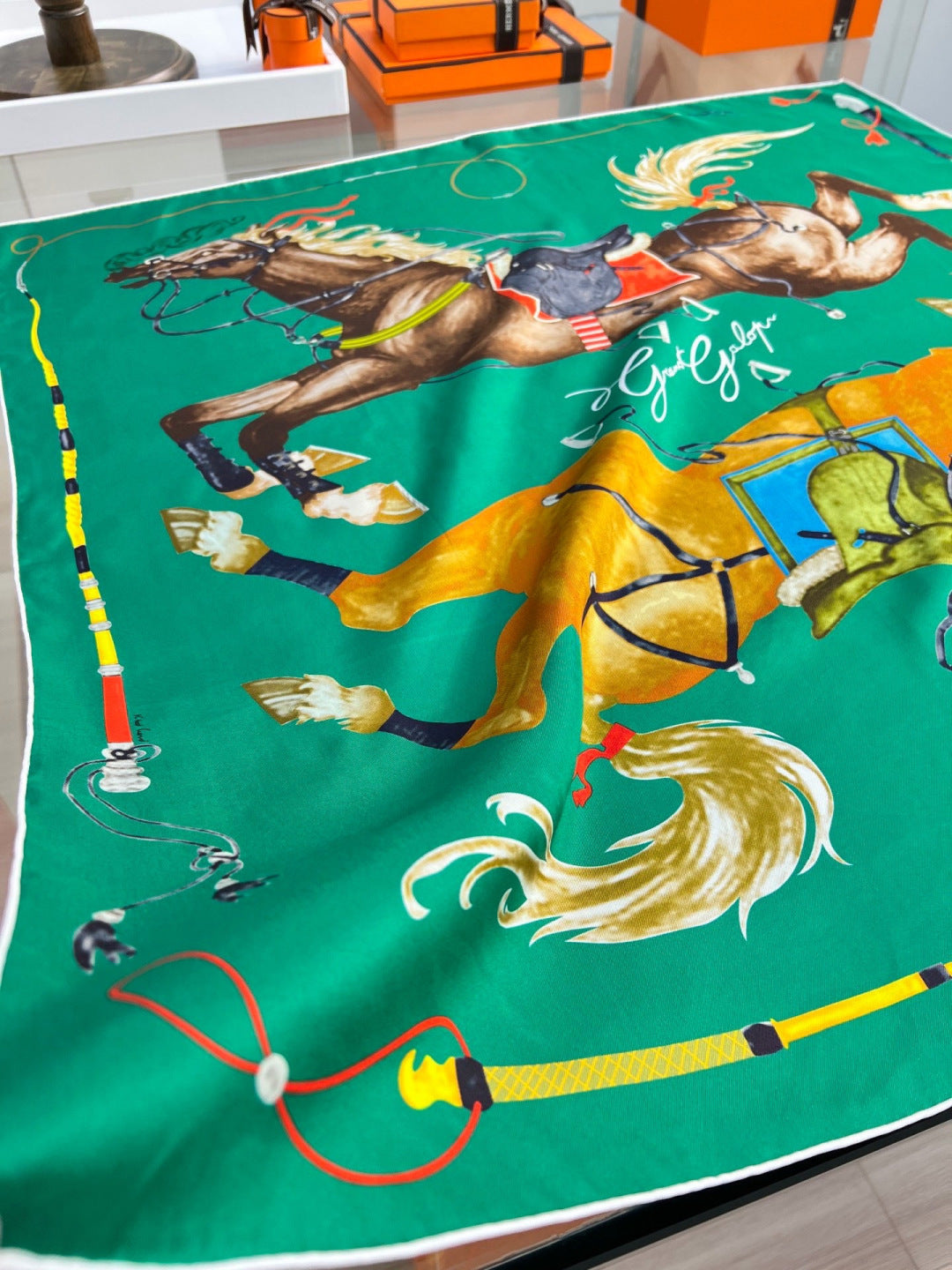HERMES 26S PRINTED SQUARE SCARF 88 IN SILK 309924