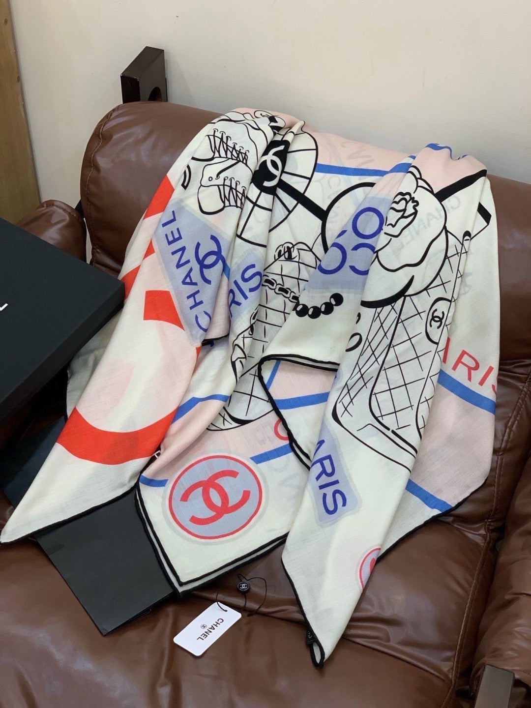 CHANEL 26S SCARF 135 IN SILK 311940