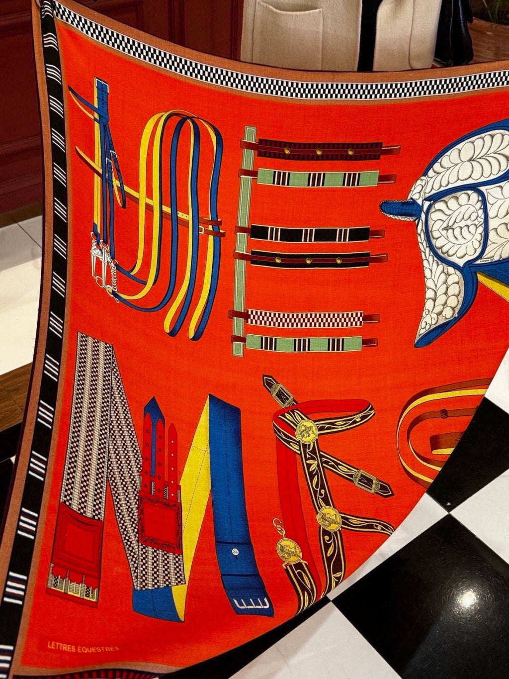 HERMES 26S PRINTED SQUARE SCARF 140 IN SILK 311954