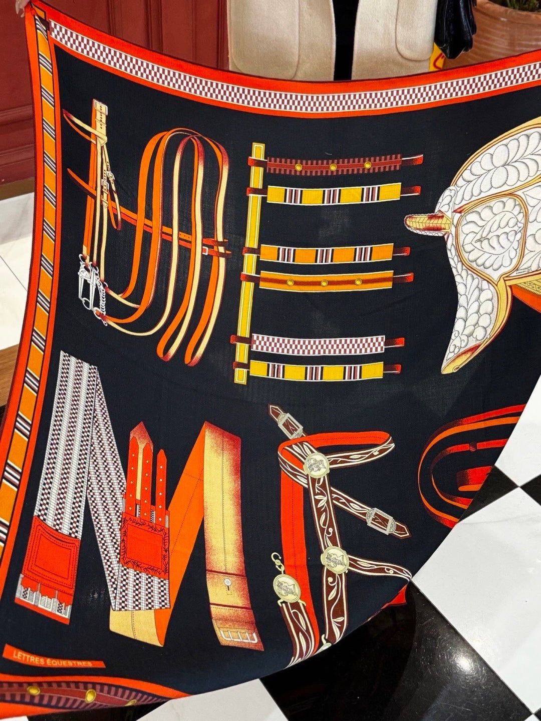 HERMES 26S PRINTED SQUARE SCARF 140 IN SILK 311956