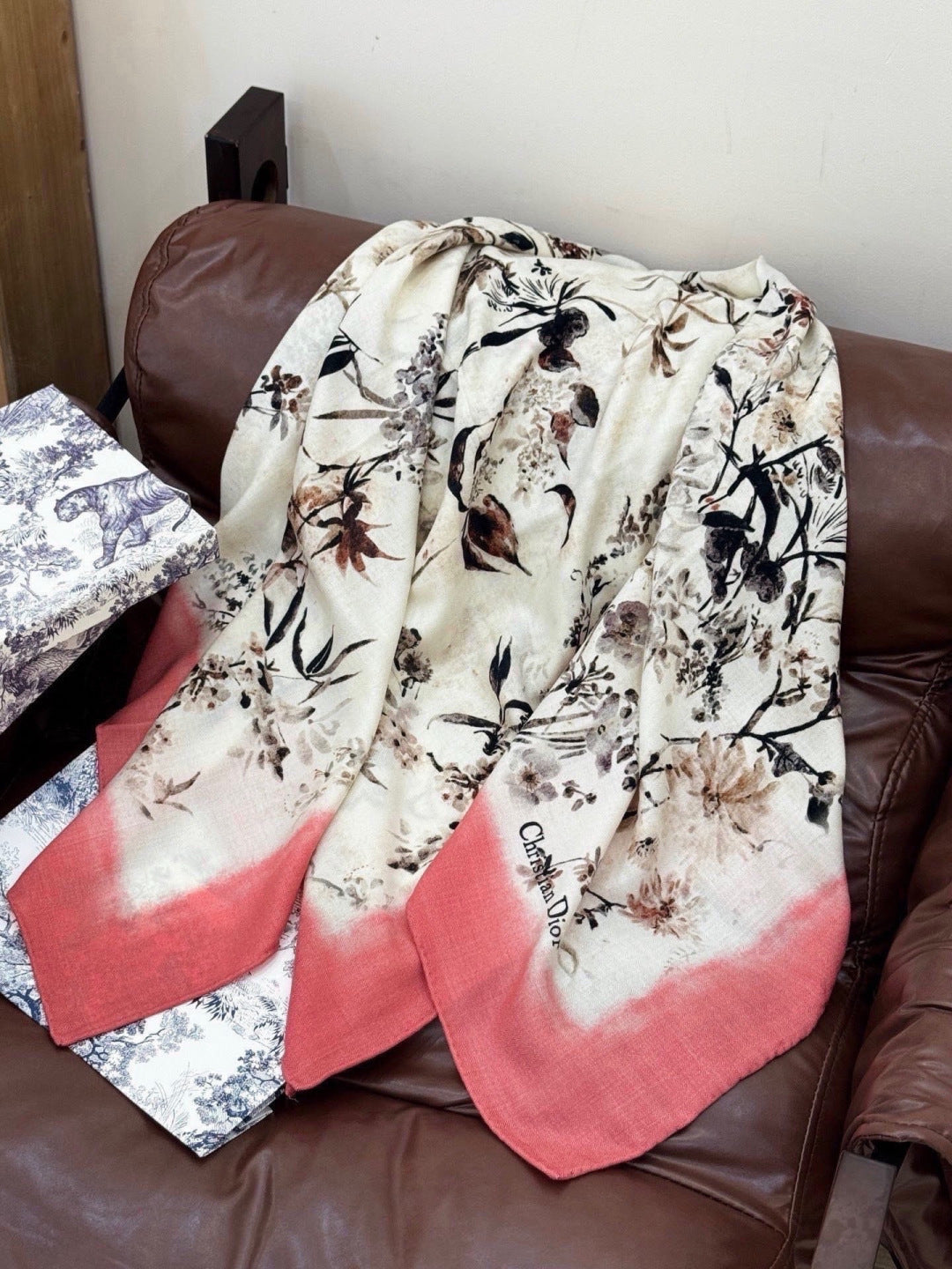 DIOR 26S SCARF 140CM IN CASHMERE SILK 311969