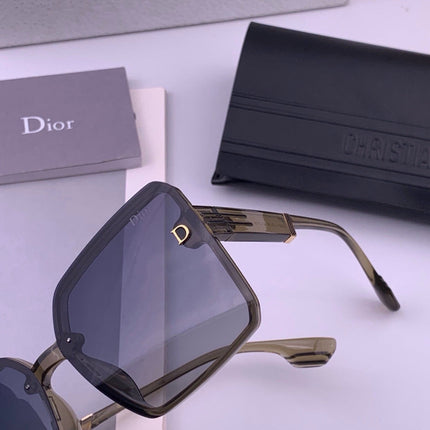DIOR 26S OVERSIZED SQUARE FRAME IN ACETATE 500330