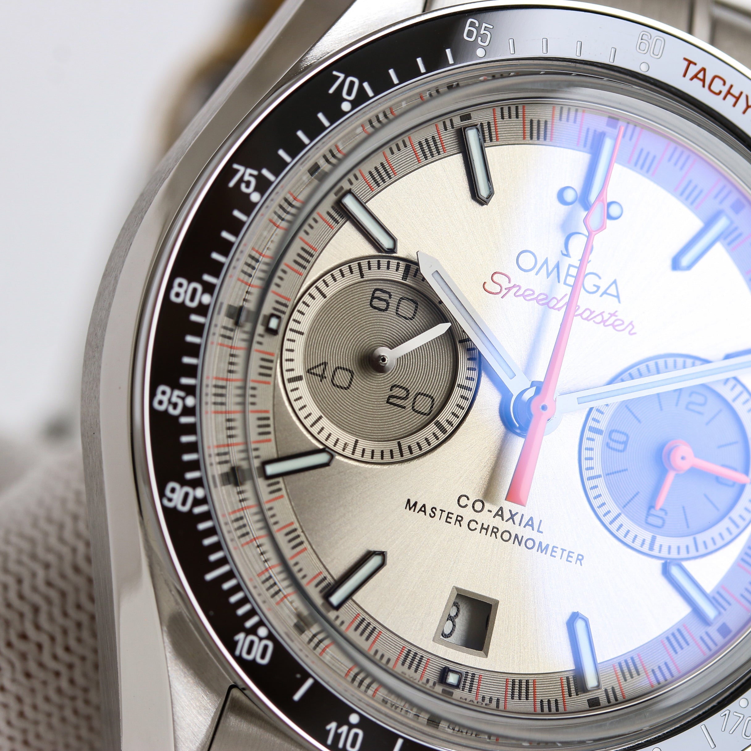 SPEEDMASTER RACING WATCH SILVER CASE