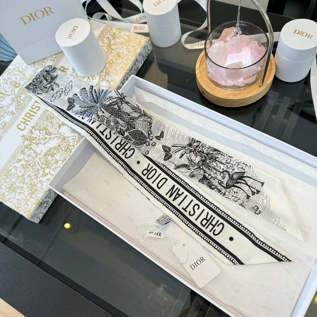 DIOR 26S SCARF 105CM IN SILK 304002