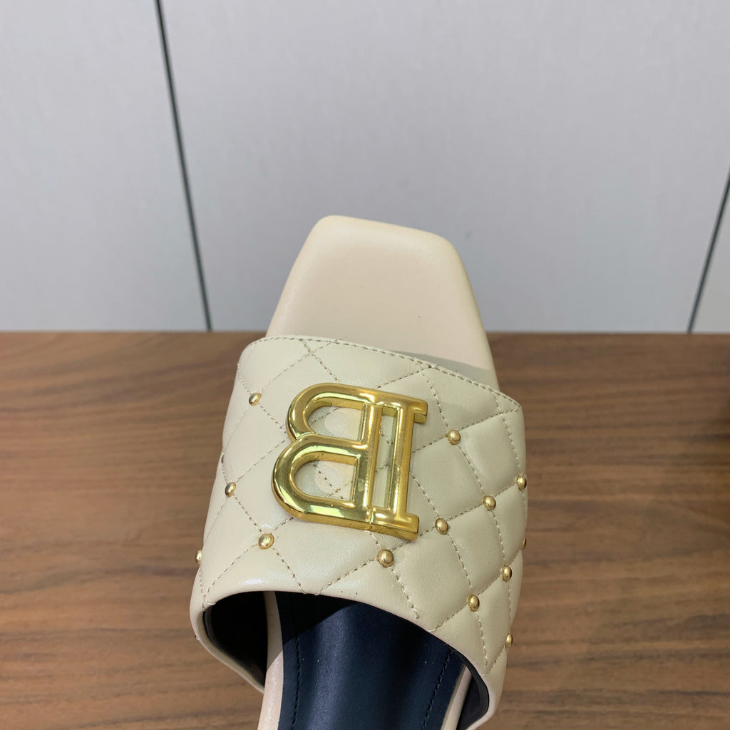 BALMAIN 26S QUILTED MULES IN BEIGE CALFSKIN
