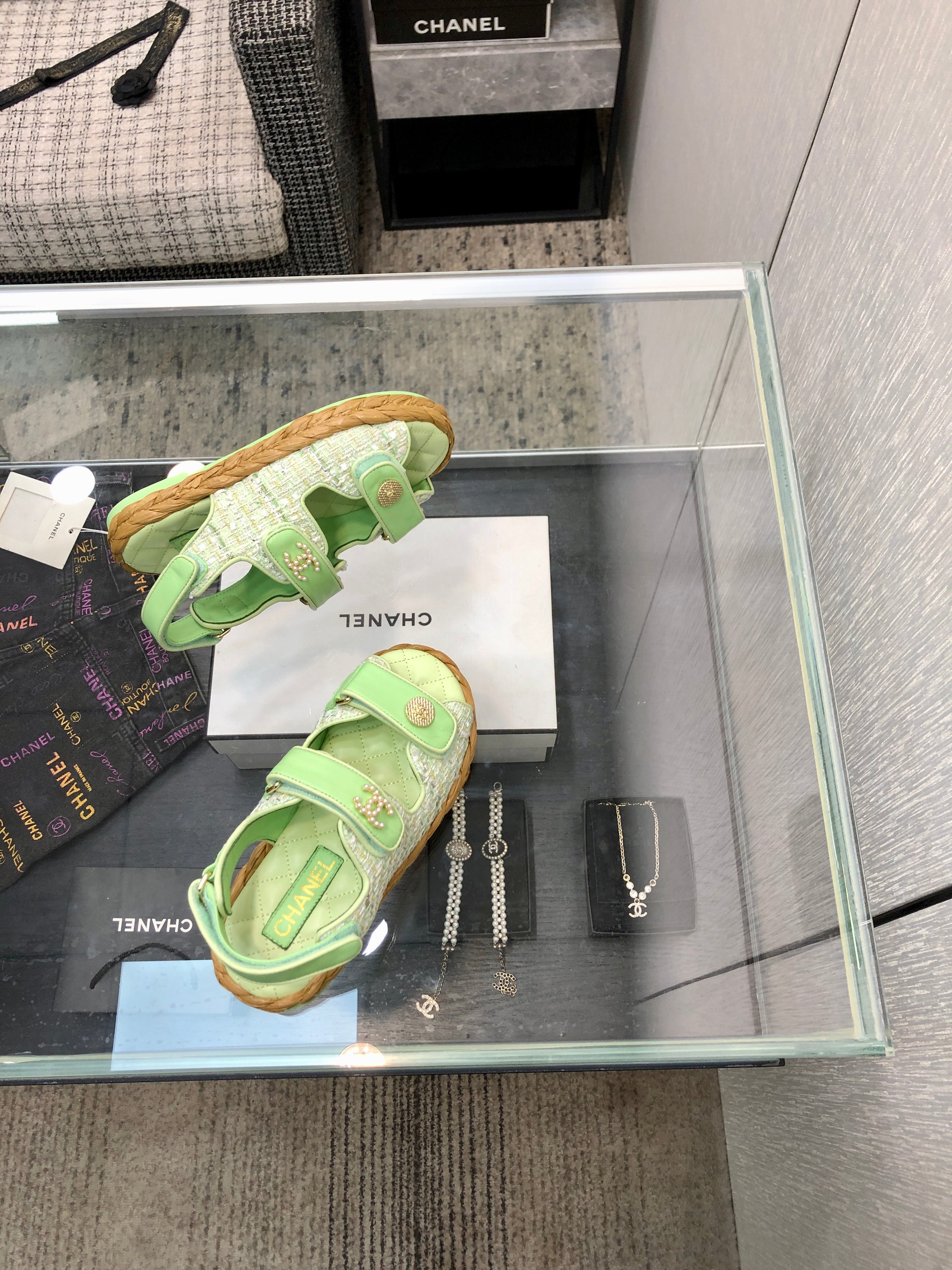 VELCRO SANDALS IN GREEN PASTEL LAMBSKIN AND TWEED FABRIC