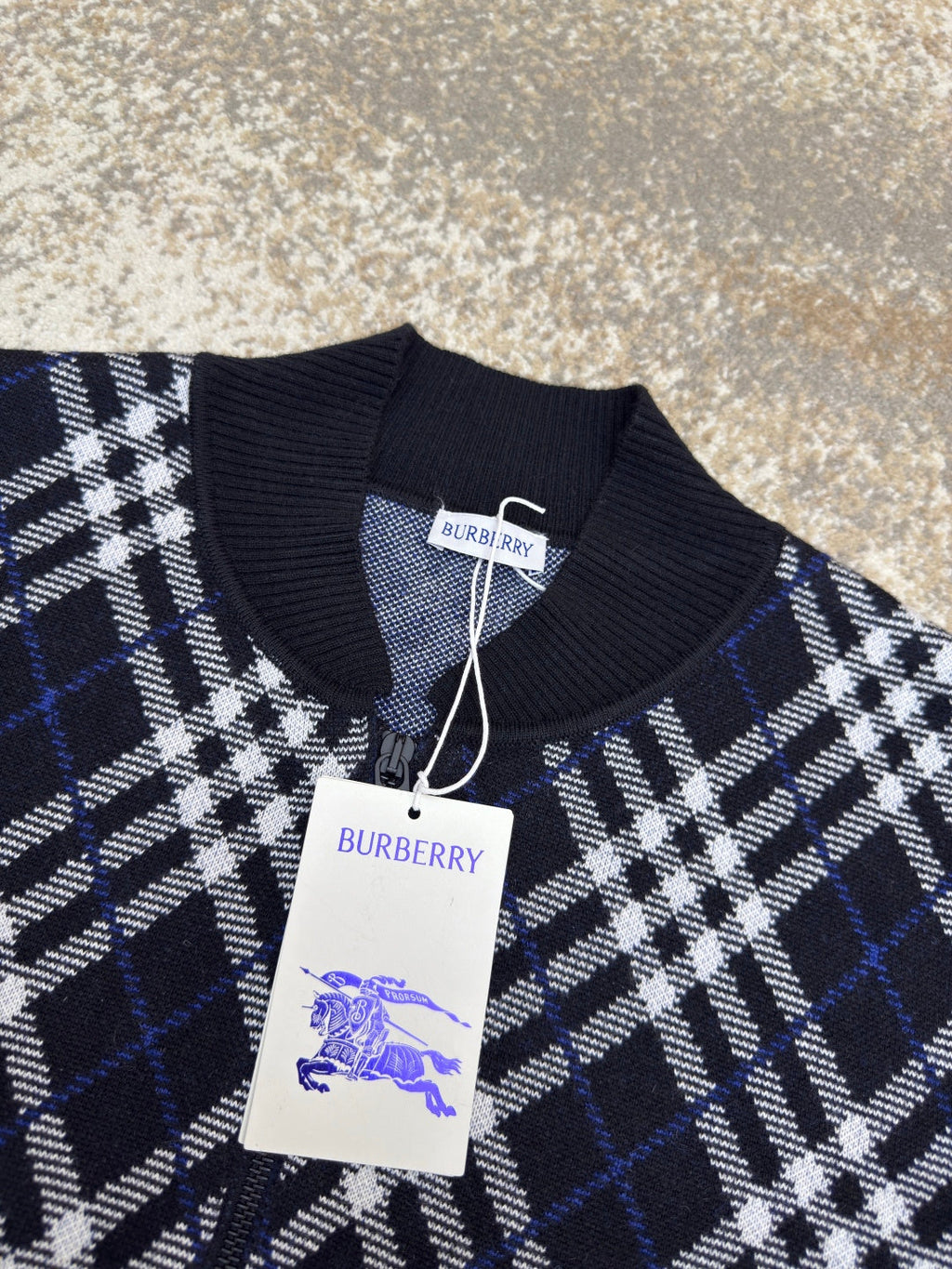 BURBERRY 26S JACKET 427