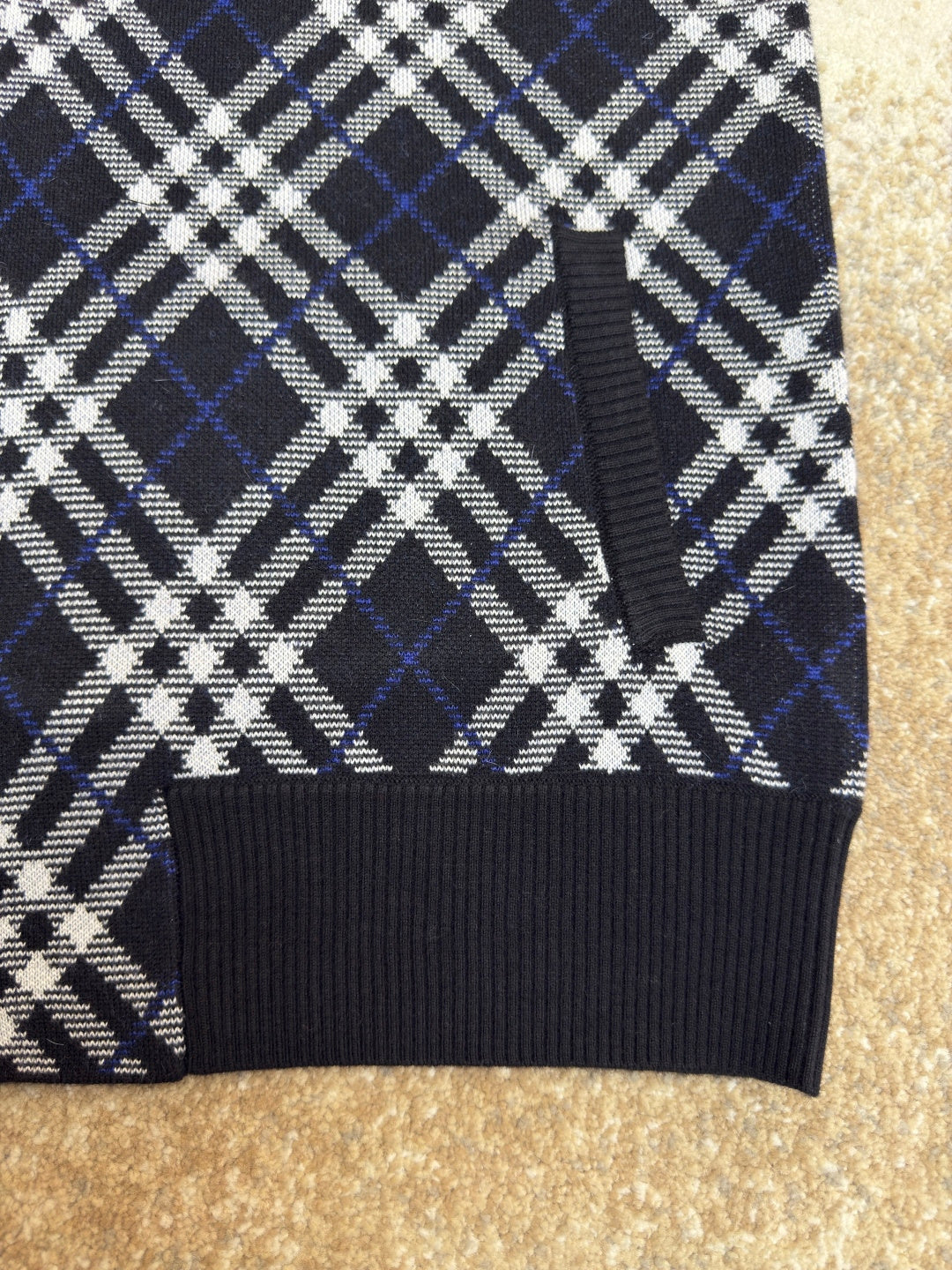 BURBERRY 26S JACKET 427