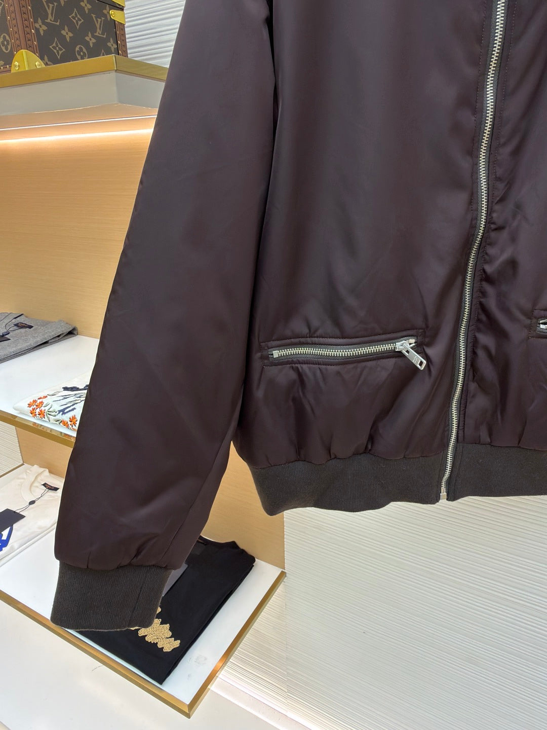 PRADA 25S ZIPPER JACKET 207