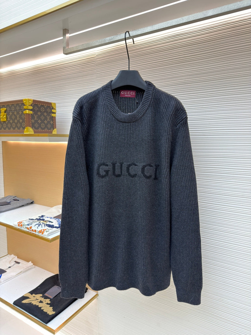 GUCCI 26S SWEATER 218