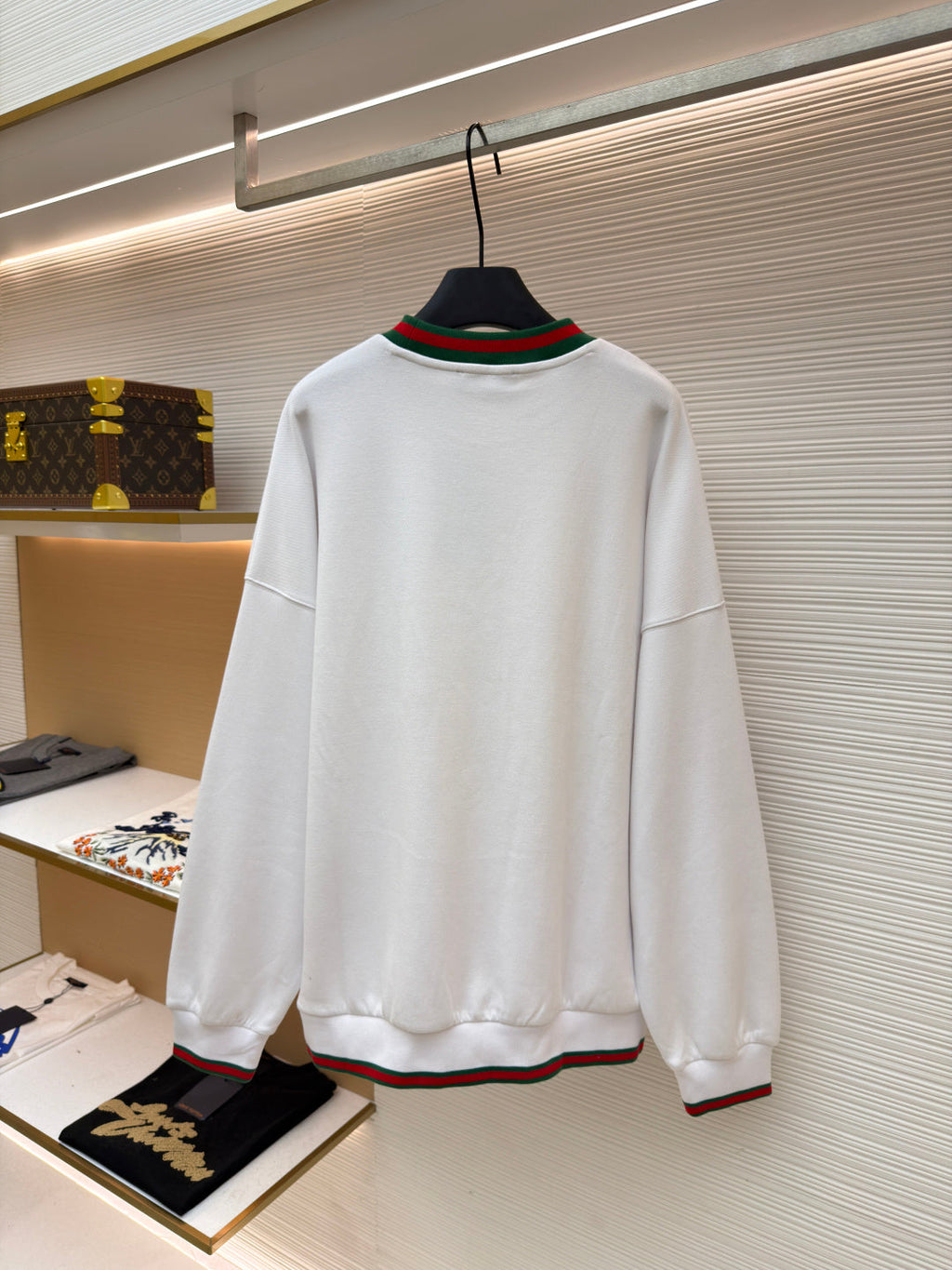GUCCI 26S SWEATSHIRT 233