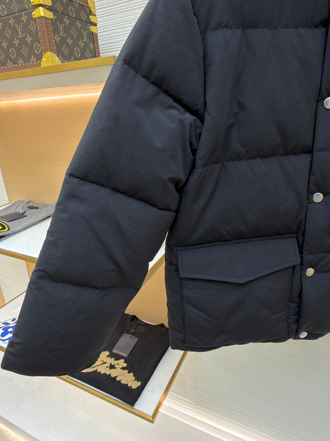 PRADA 25S PUFFER JACKET 460