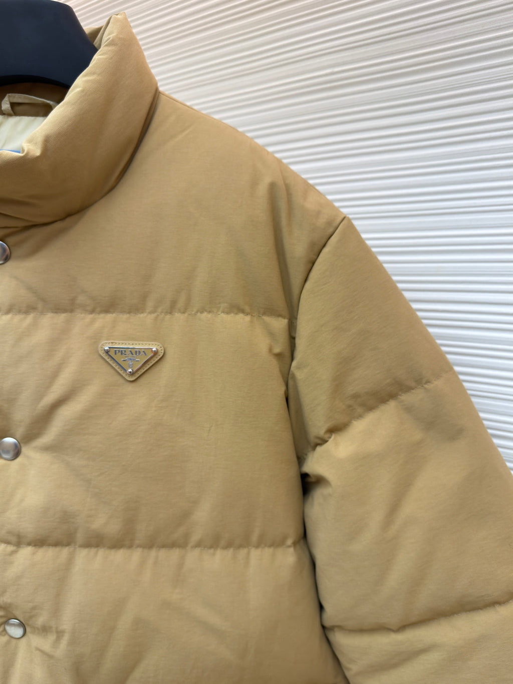 PRADA 25S PUFFER JACKET 461