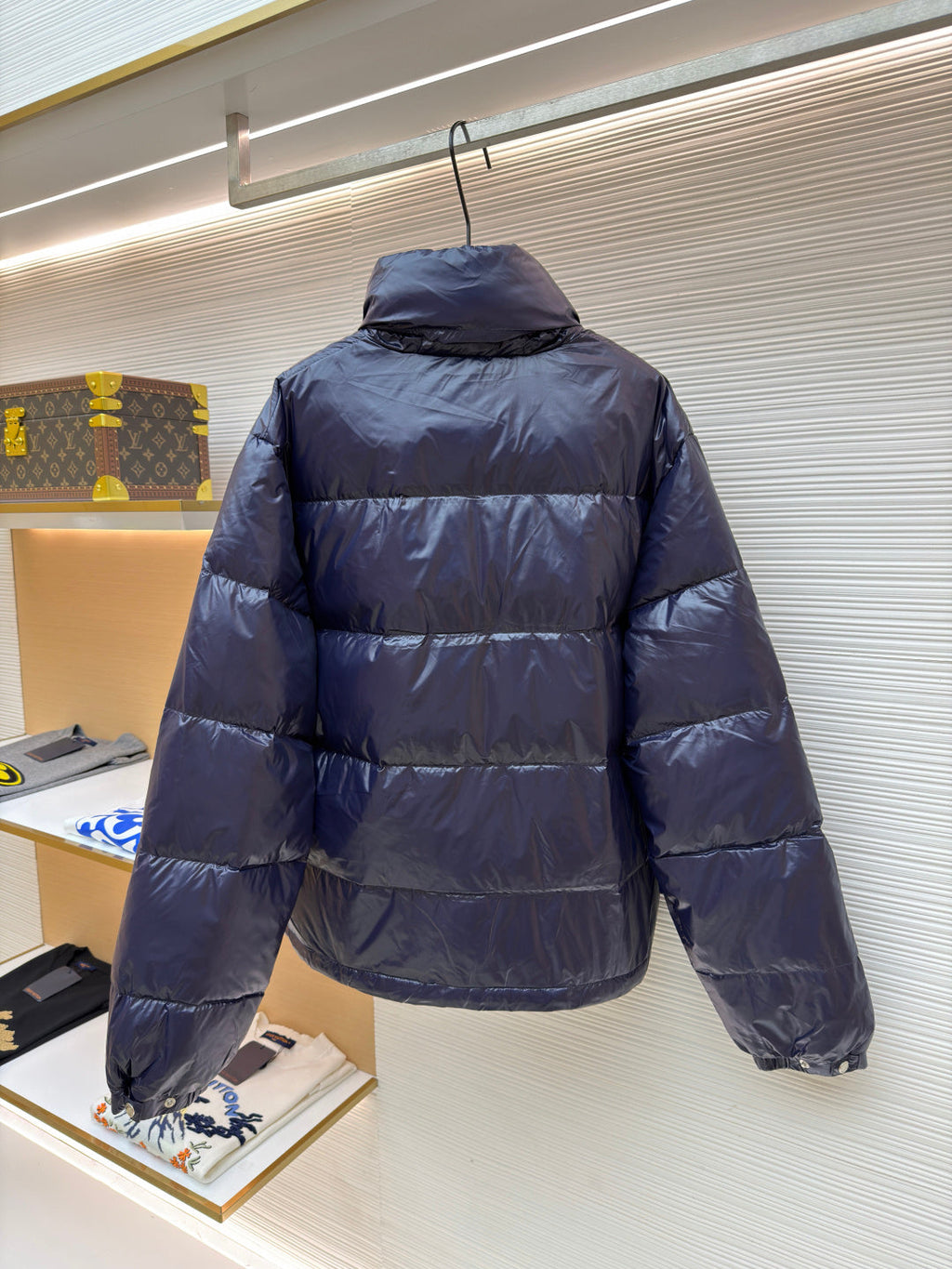 PRADA 25S DOWN JACKET 392