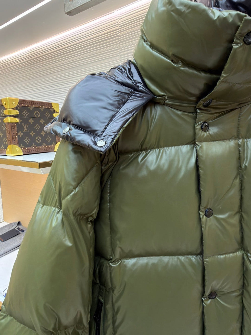 MONCLER 25S DOWN JACKET 435
