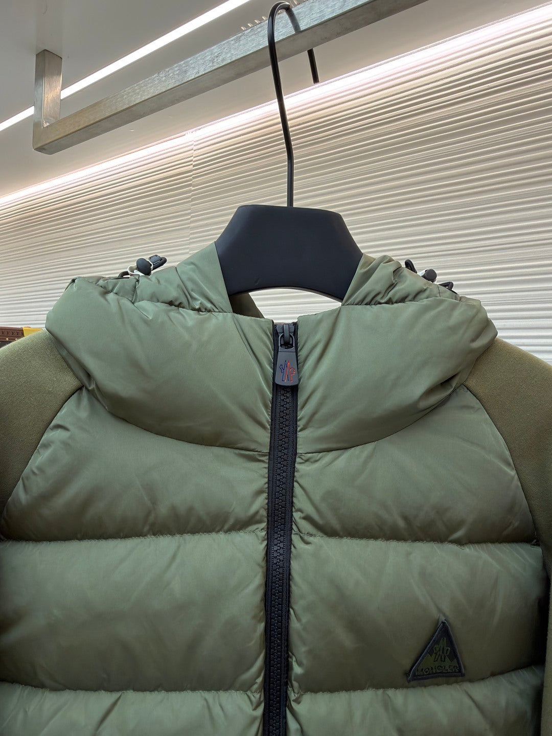 MONCLER 25S JACKET 354