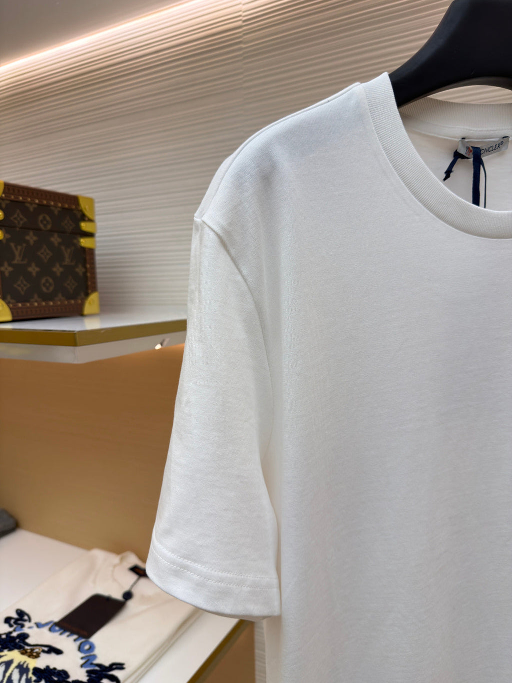 MONCLER 26S SHORT-SLEEVE T-SHIRT 708