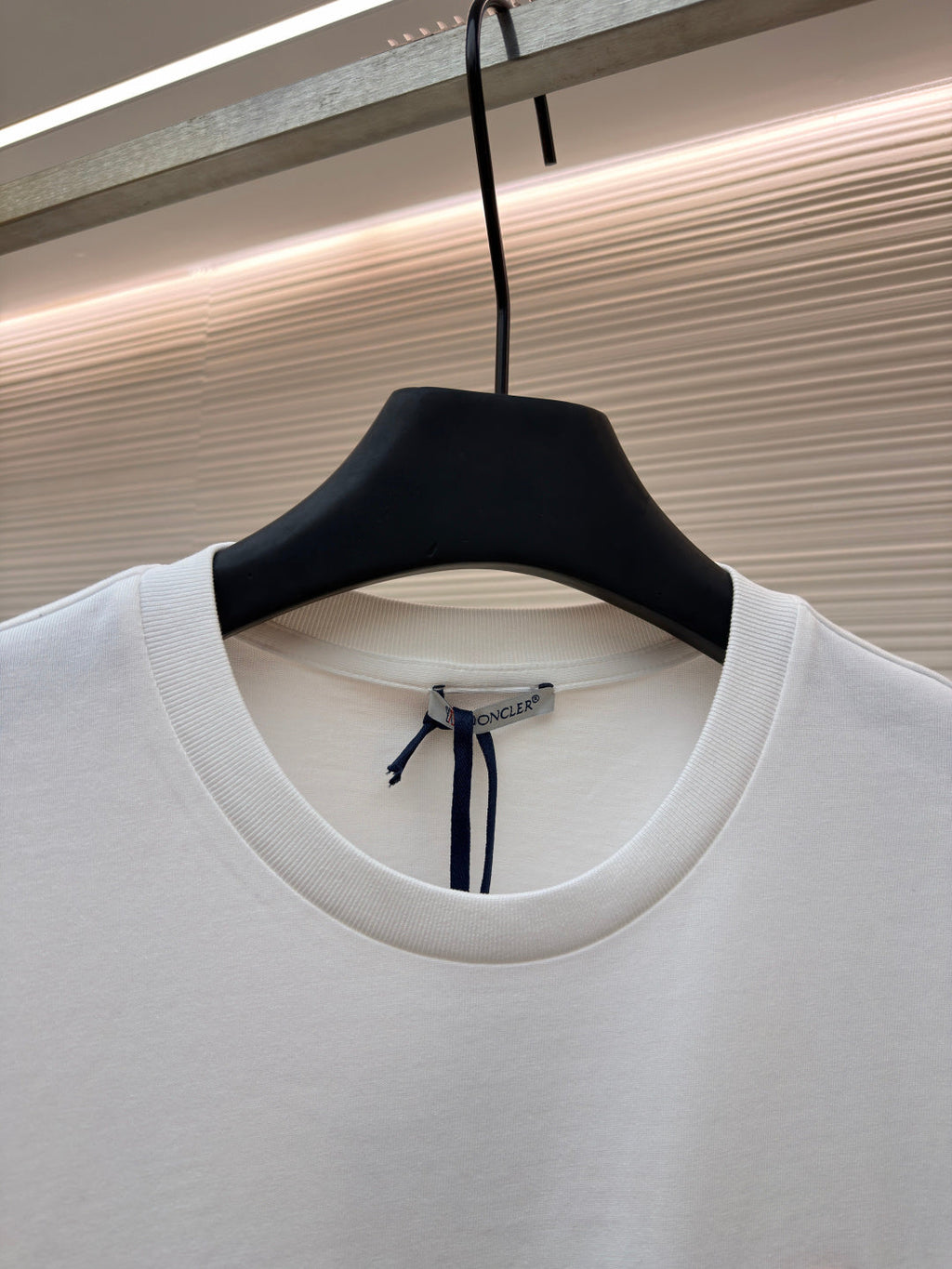 MONCLER 26S SHORT-SLEEVE T-SHIRT 708