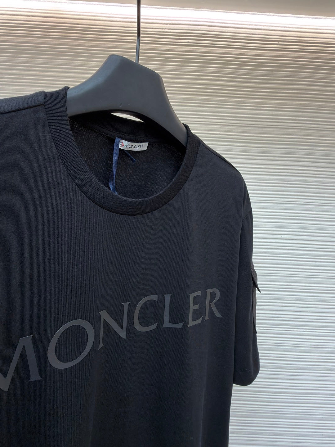 MONCLER 26S SHORT-SLEEVE T-SHIRT 707