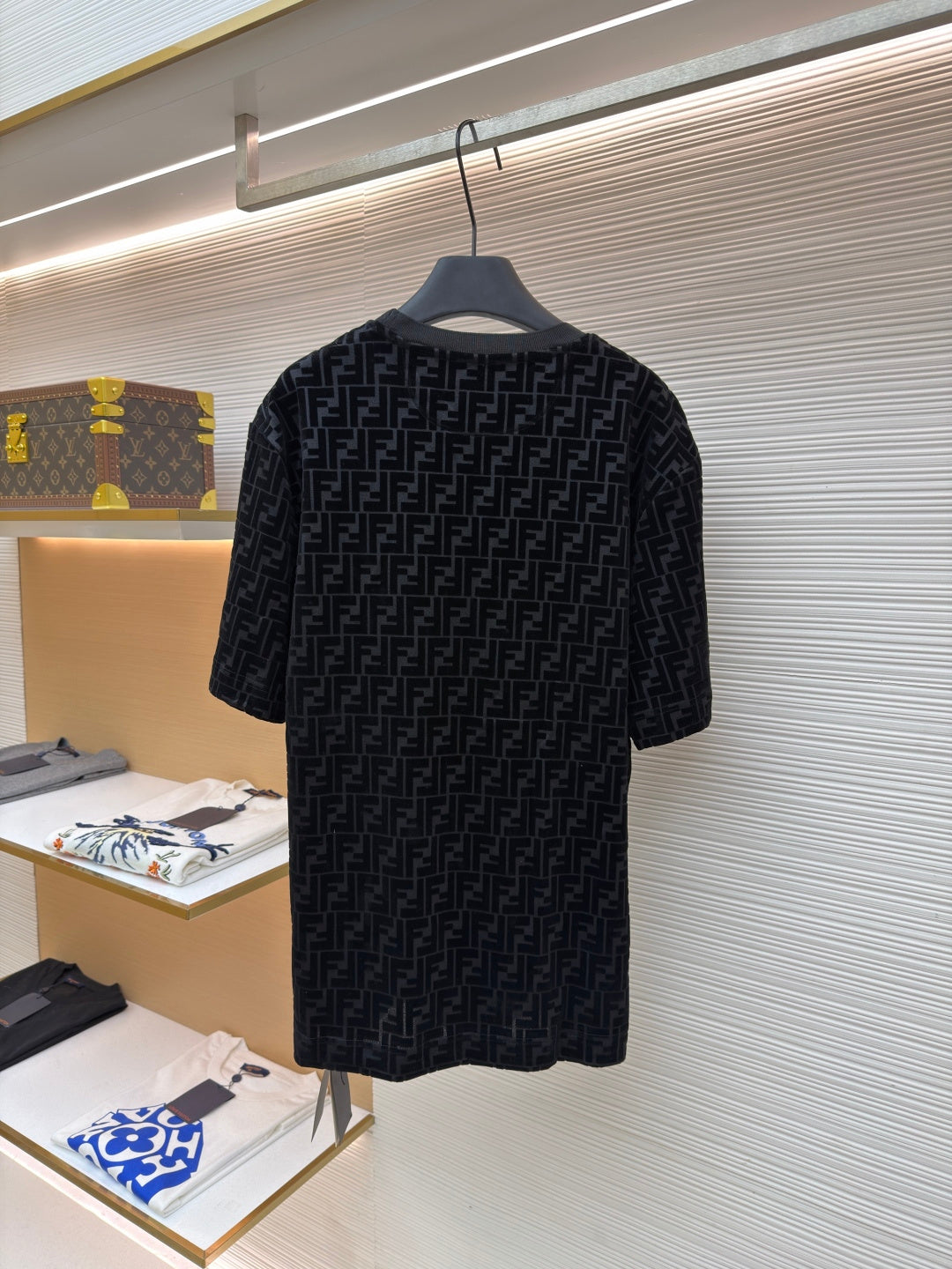 FENDI 26S SHORT SLEEVE T-SHIRT 220