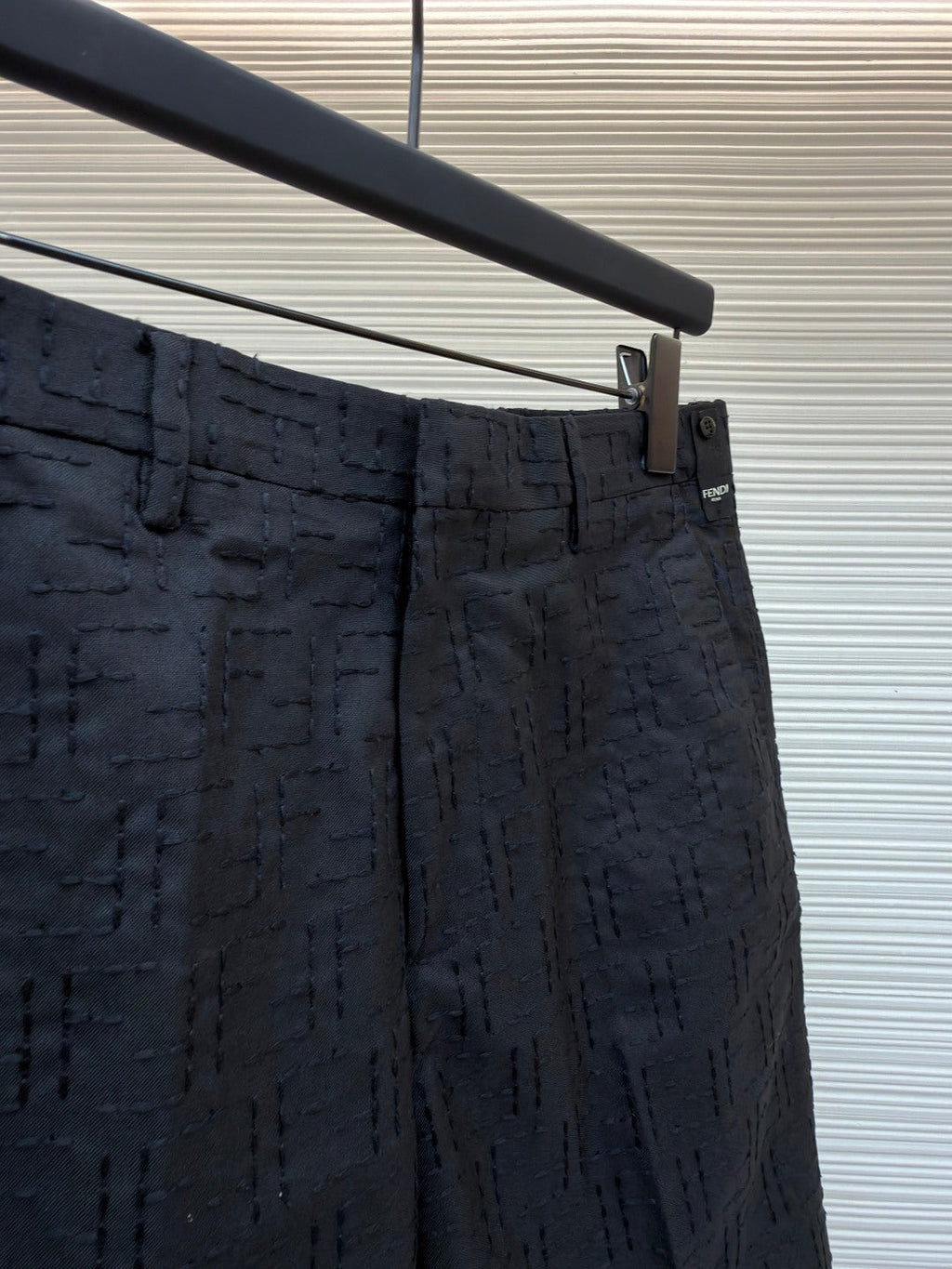FENDI 26S LONG SHORTS 207