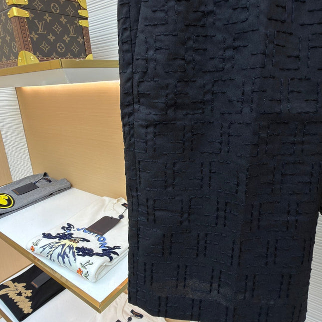 FENDI 26S LONG SHORTS 207