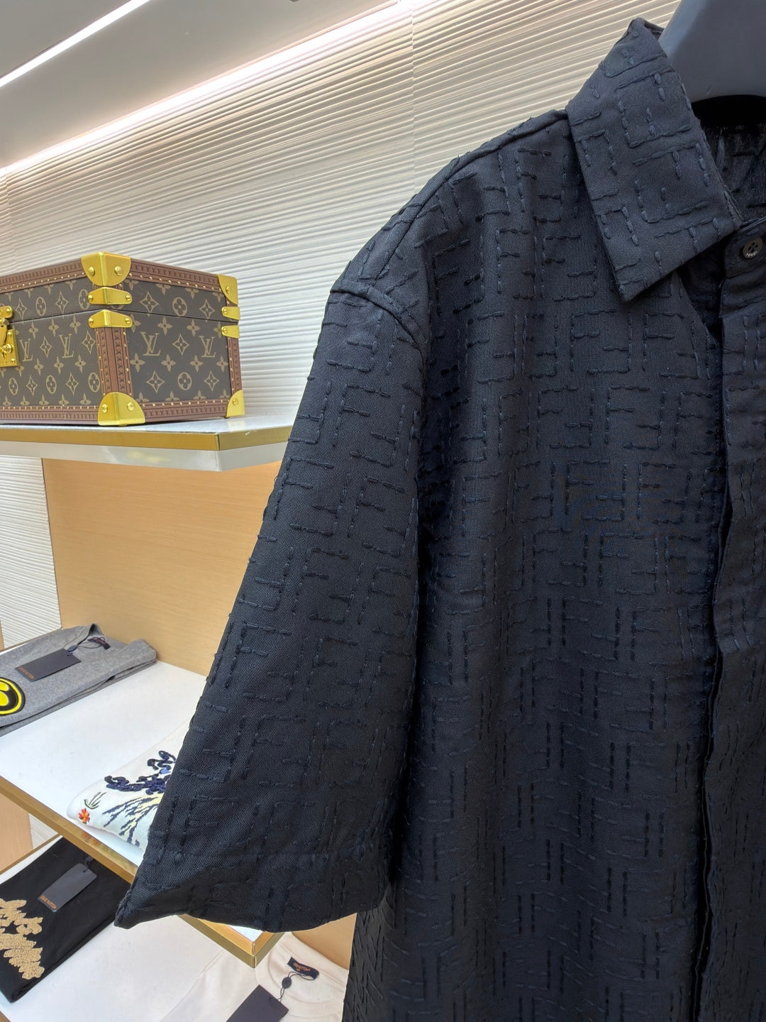FENDI 26S SHORT SLEEVE SHIRT 206