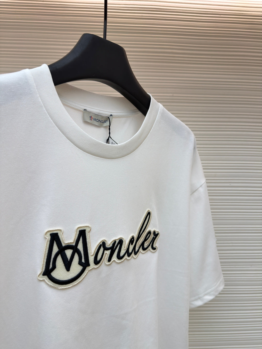 MONCLER 26S SHORT-SLEEVE T-SHIRT 712