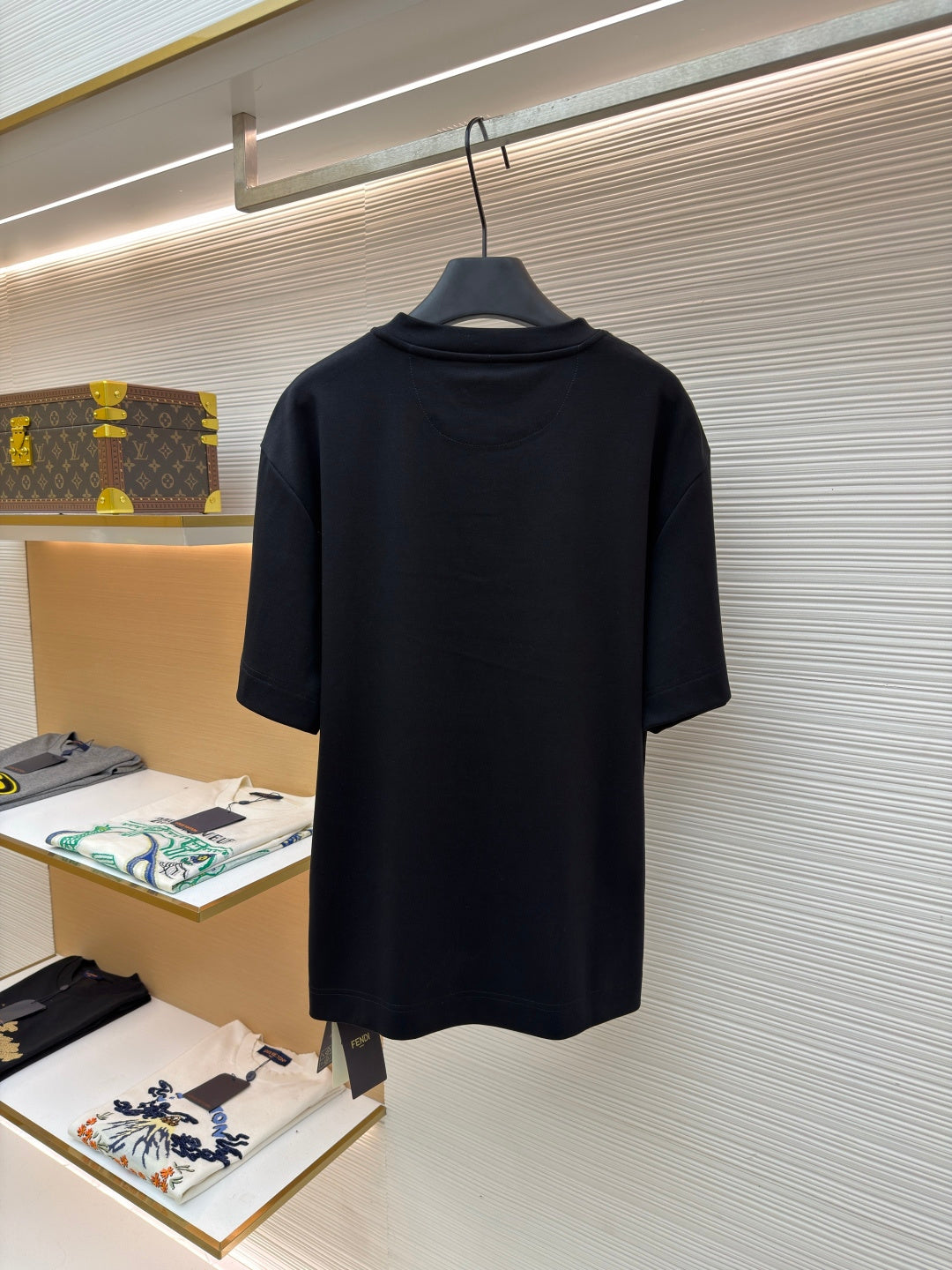 FENDI 26S SHORT SLEEVE T-SHIRT 211