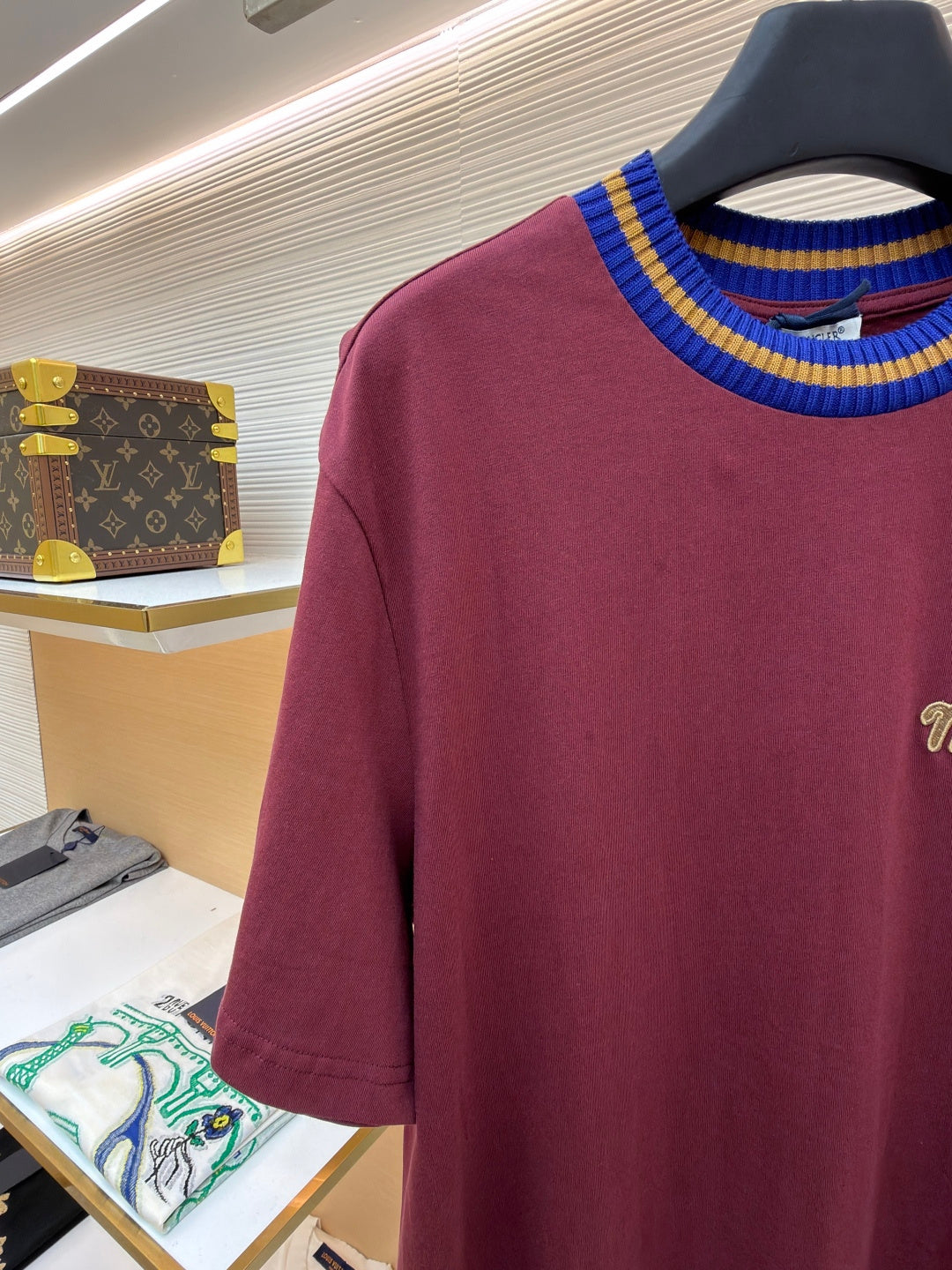 MONCLER 26S T-SHIRT 543
