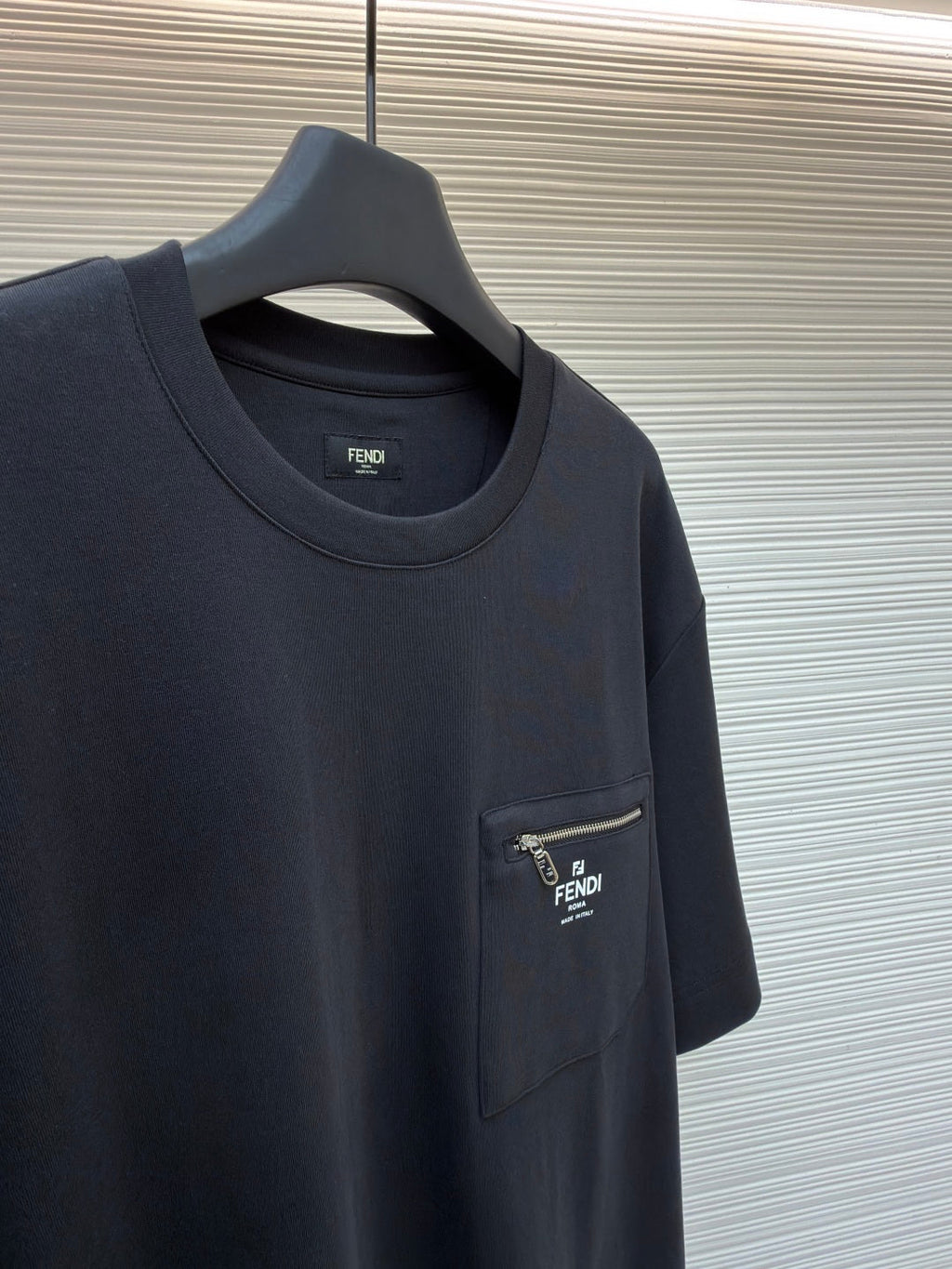 FENDI 26S SHORT SLEEVE T-SHIRT 209