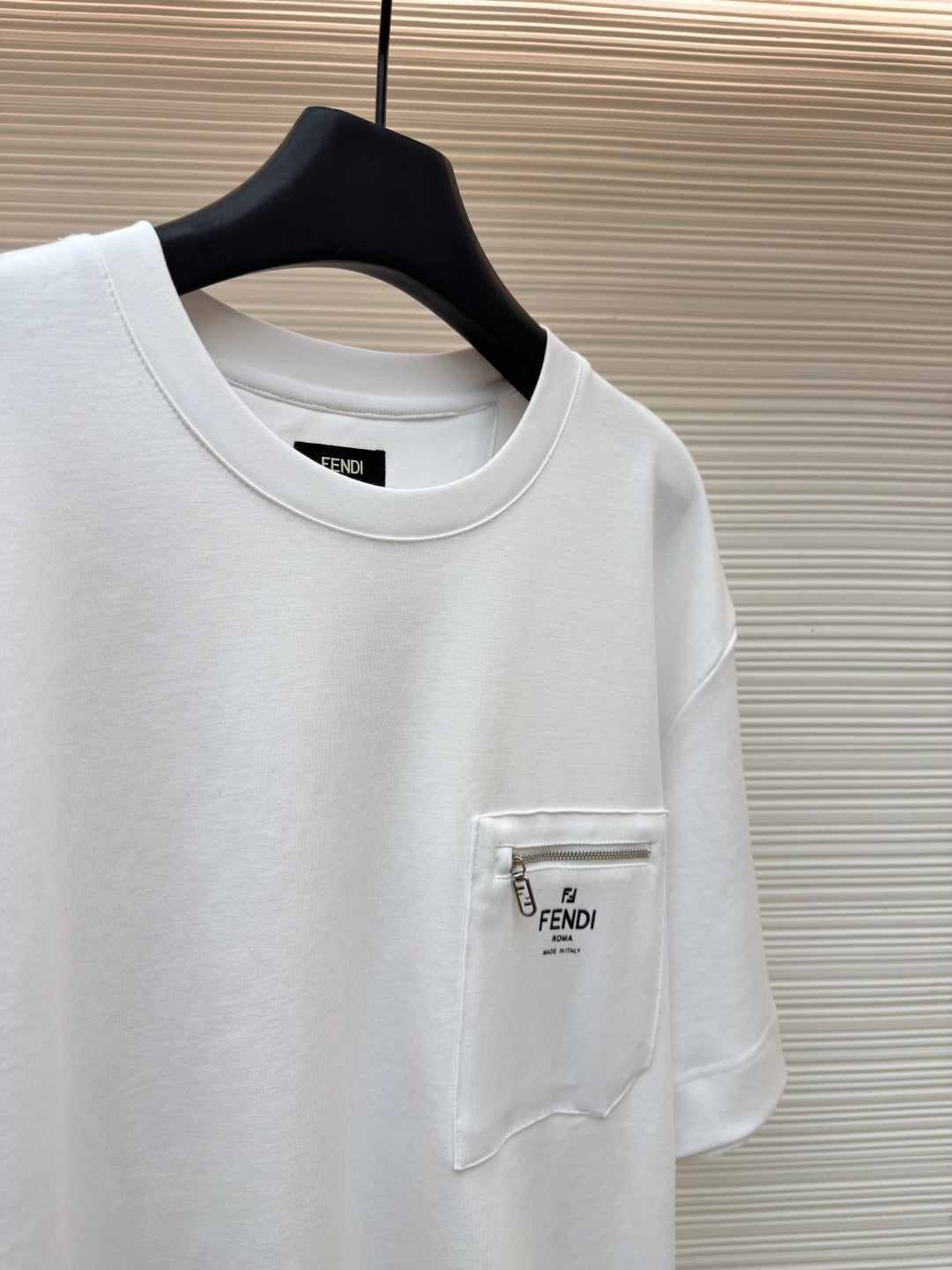 FENDI 26S SHORT SLEEVE T-SHIRT 208