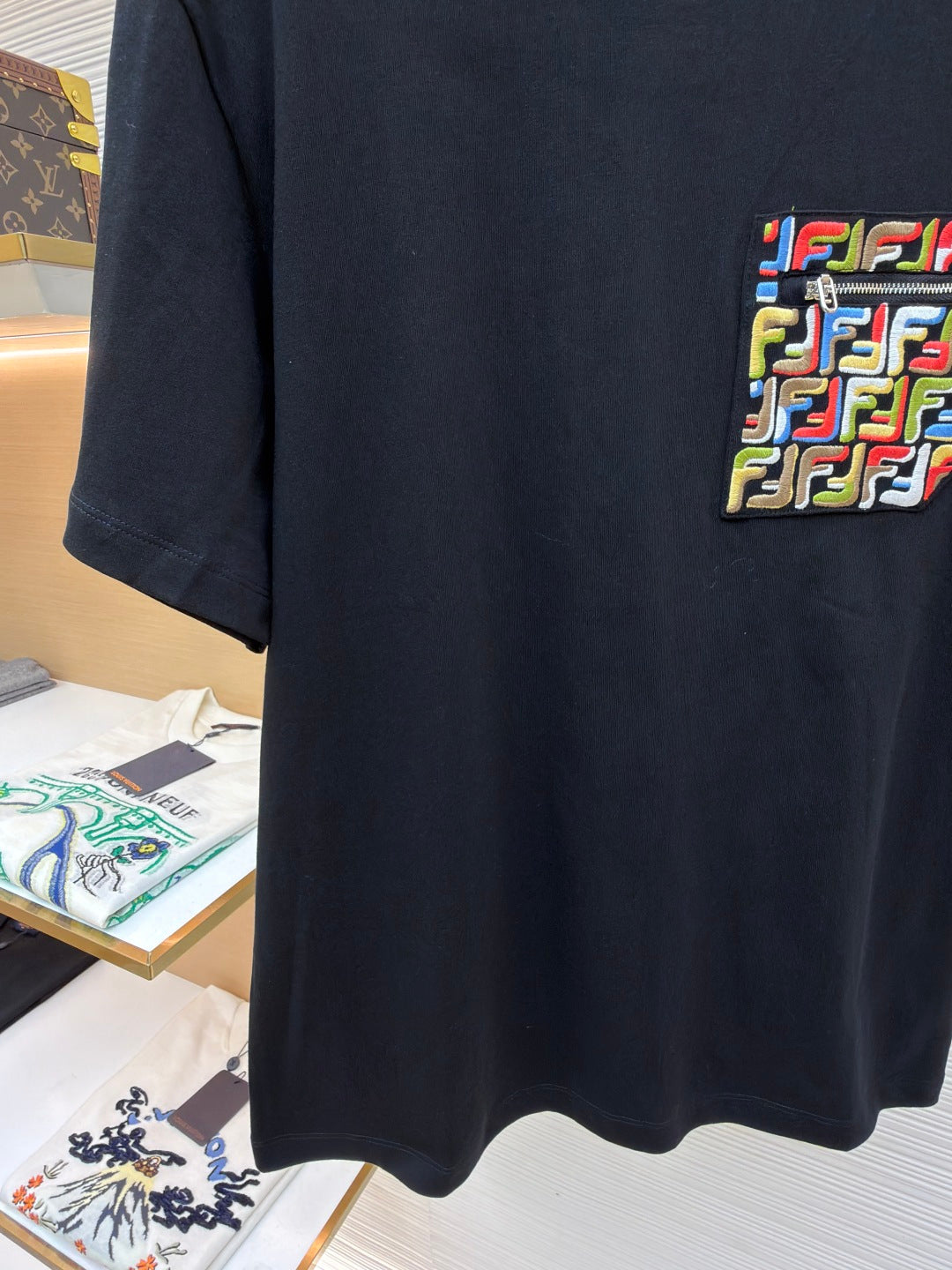FENDI 26S SHORT SLEEVE T-SHIRT 134