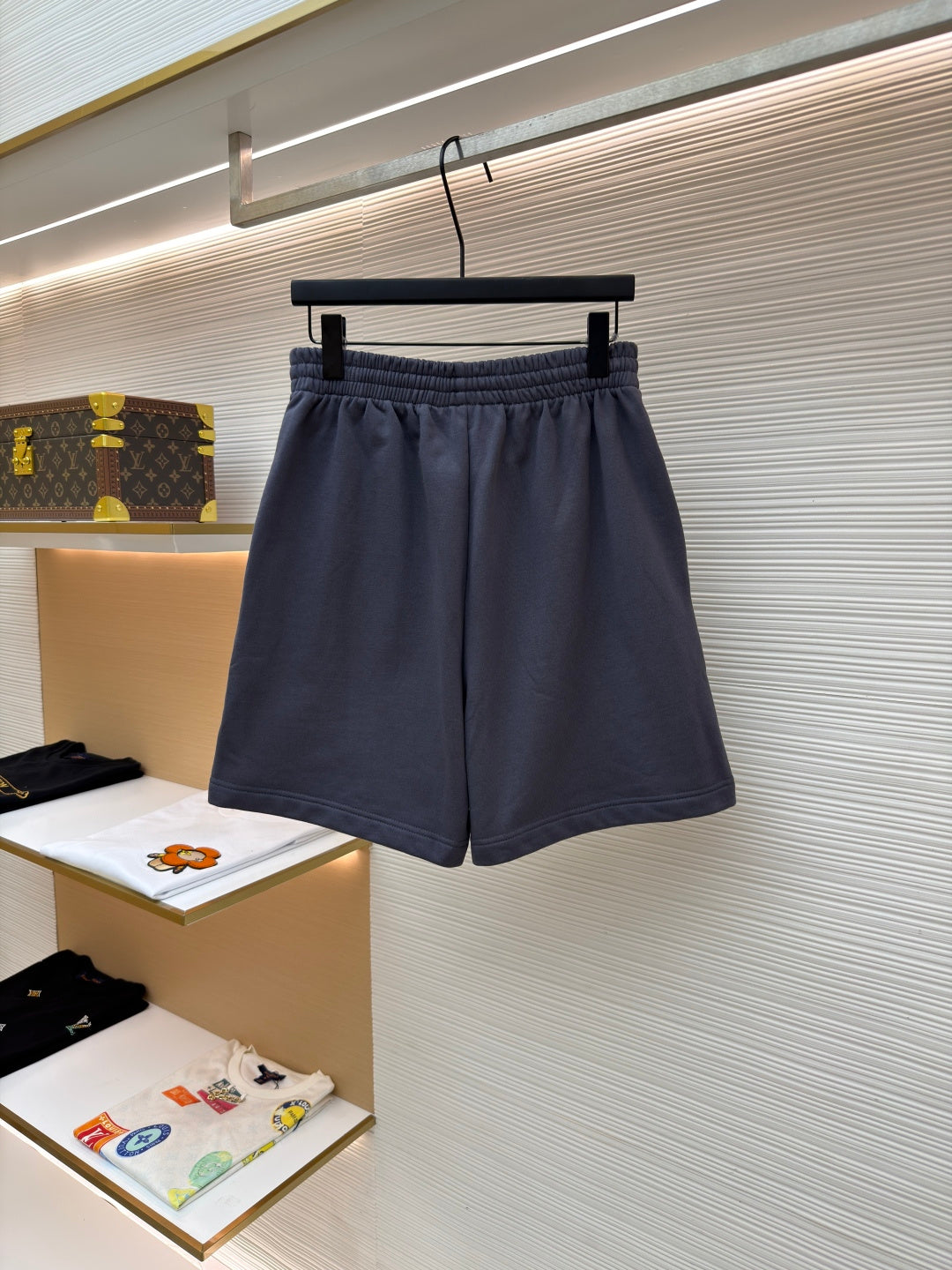 BALENCIAGA 26S SHORTS 146