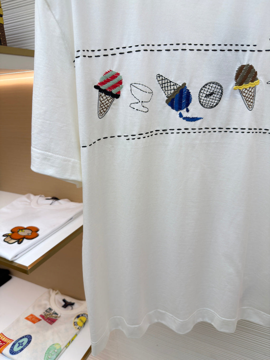 FENDI 26S SHORT SLEEVE T-SHIRT 057
