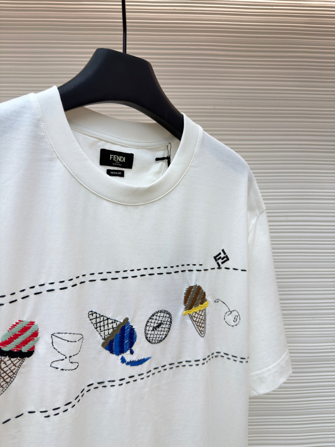FENDI 26S SHORT SLEEVE T-SHIRT 057