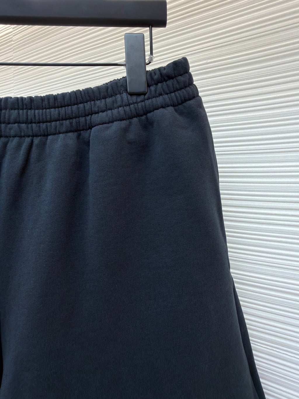 BALENCIAGA 26S SHORTS 085