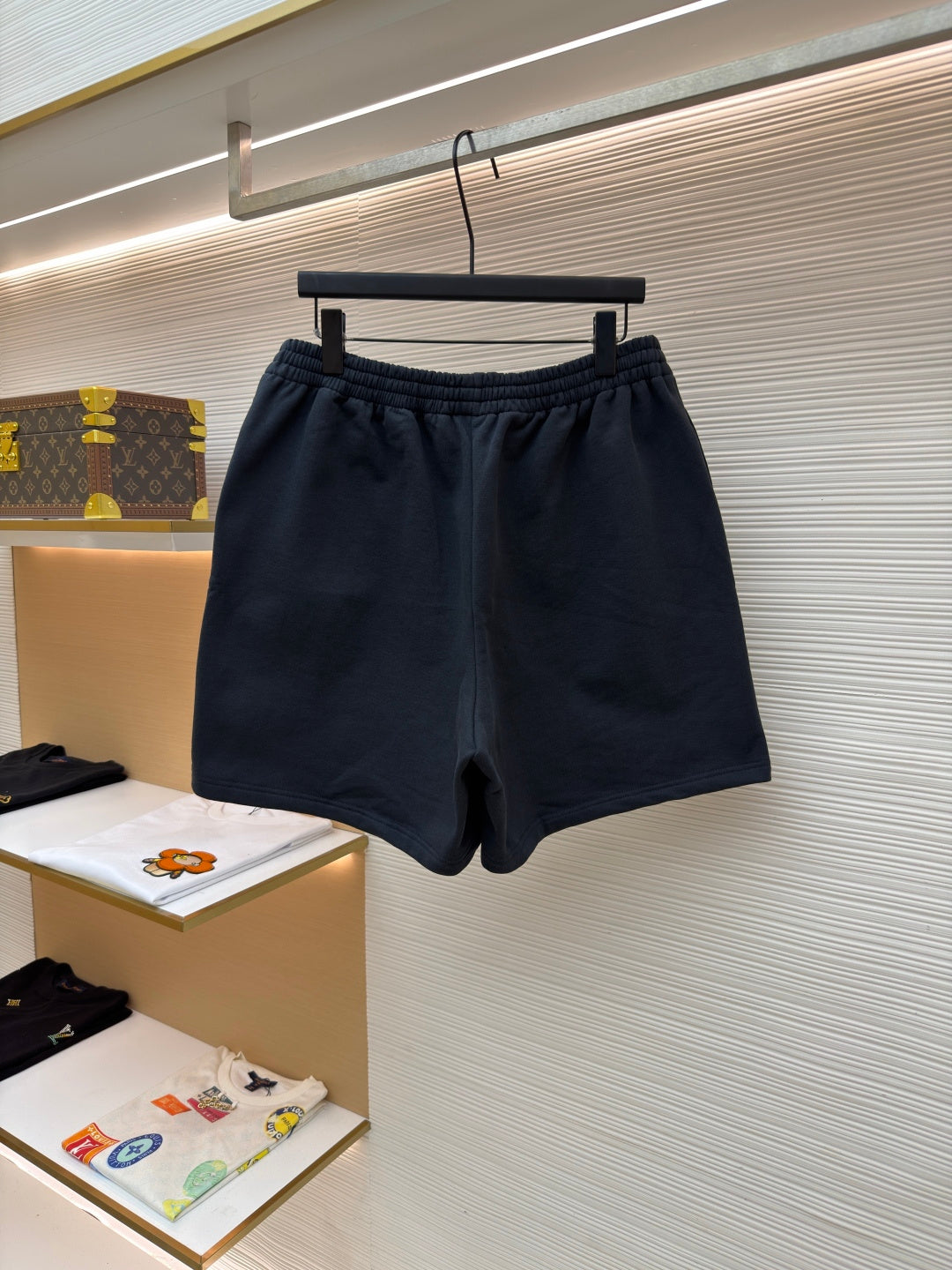 BALENCIAGA 26S SHORTS 085