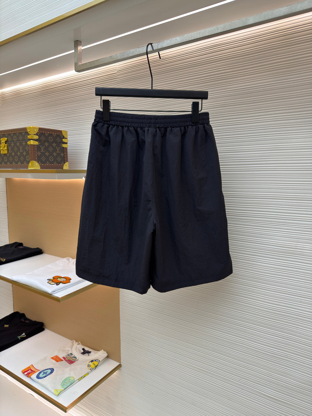 BALENCIAGA 26S STRAIGHT LEG SHORTS 084
