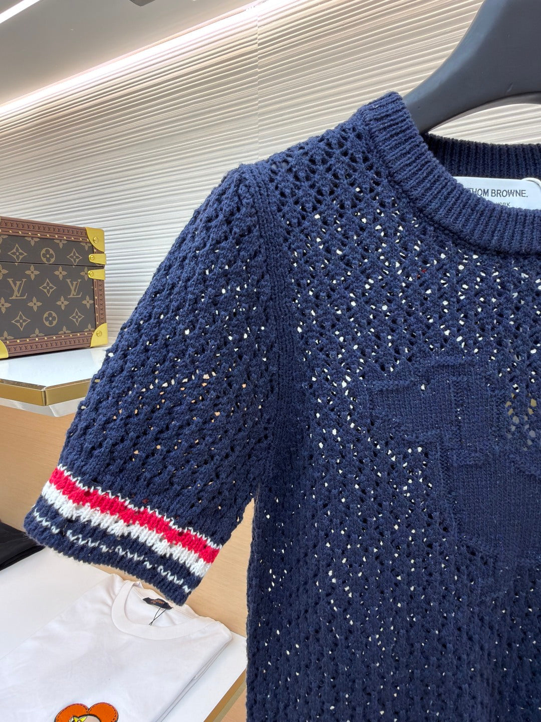 THOM 26S SHORT-SLEEVED KNIT TOP STYLE 159
