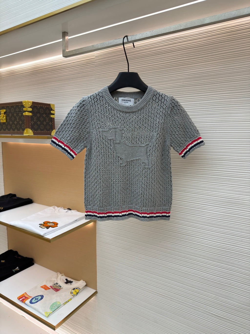 THOM 26S SHORT-SLEEVED KNIT TOP STYLE 158