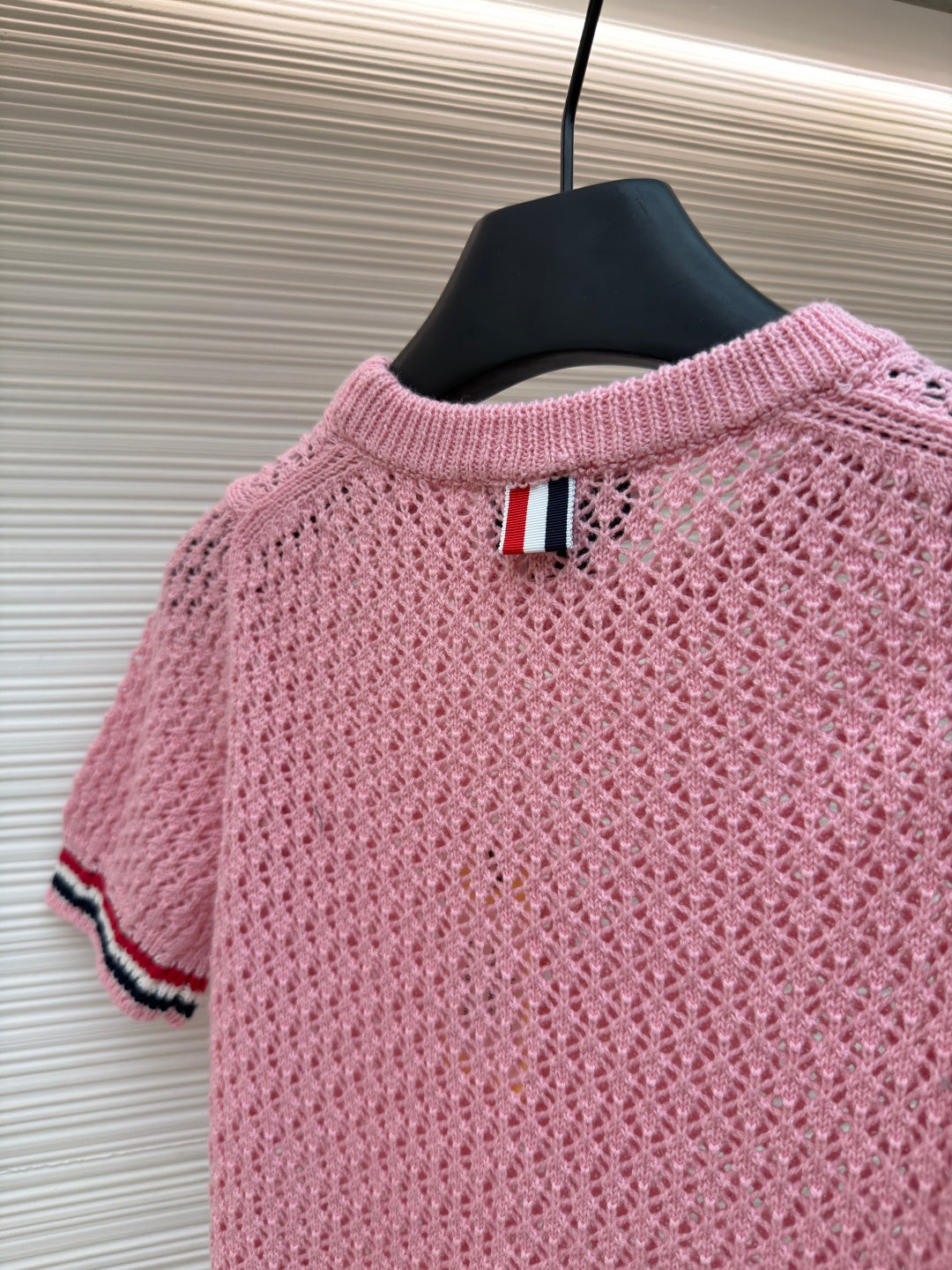 THOM 26S SHORT-SLEEVED KNIT TOP STYLE 157