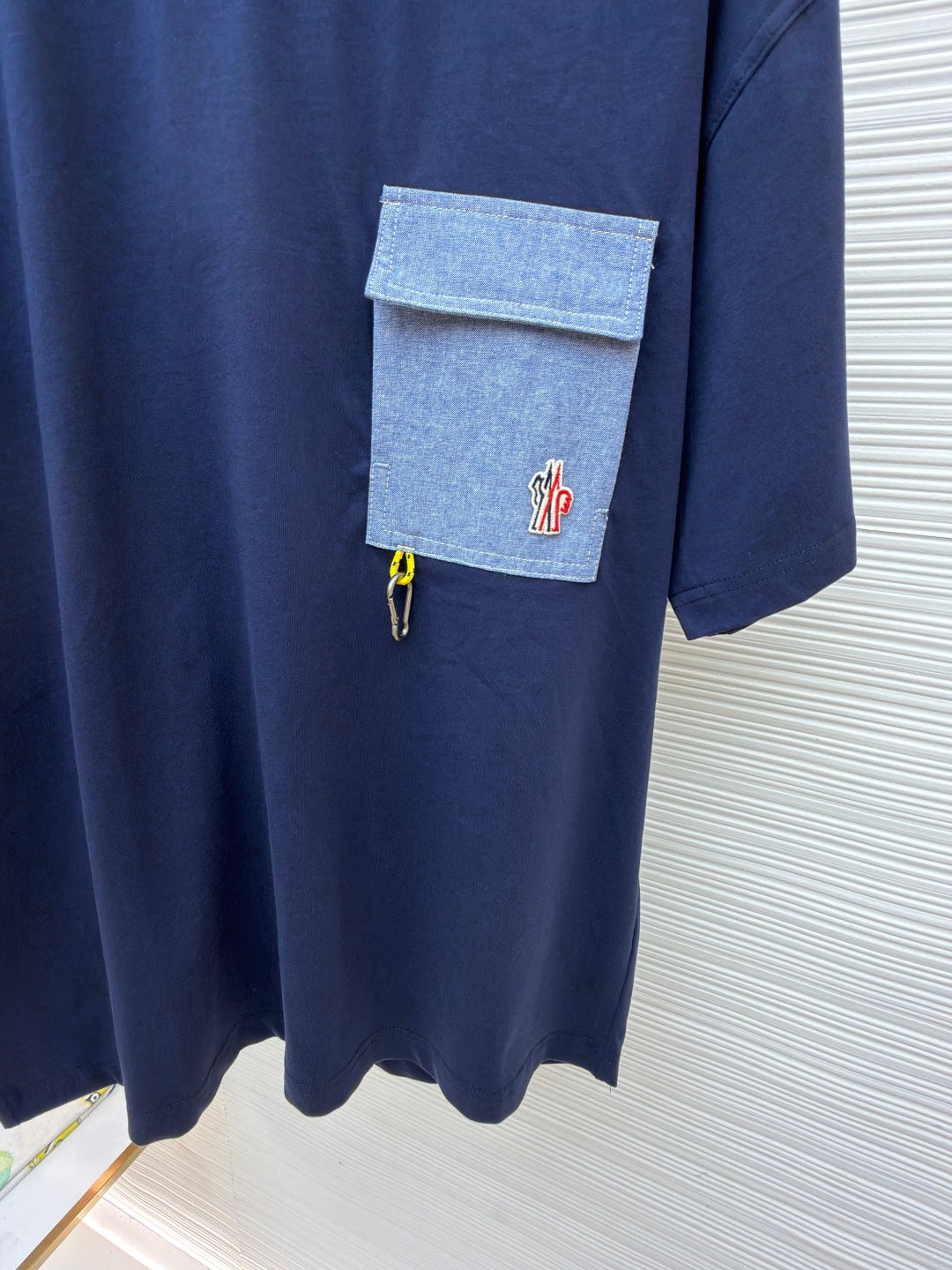 MONCLER 26S SHORT-SLEEVE T-SHIRT 698