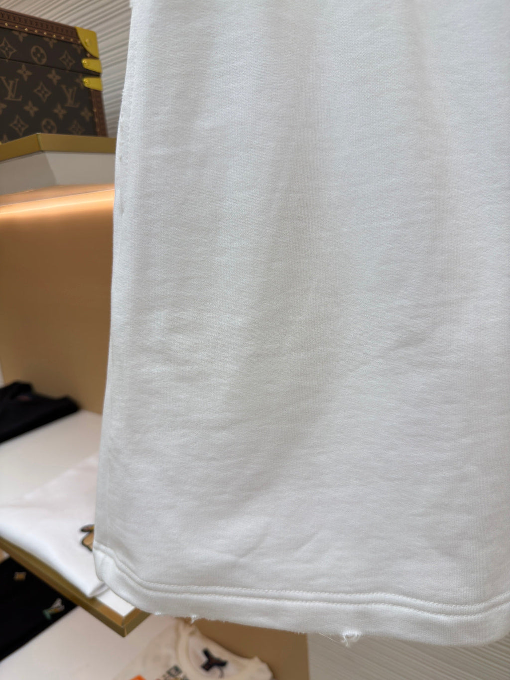 BALENCIAGA 26S SHORTS 057