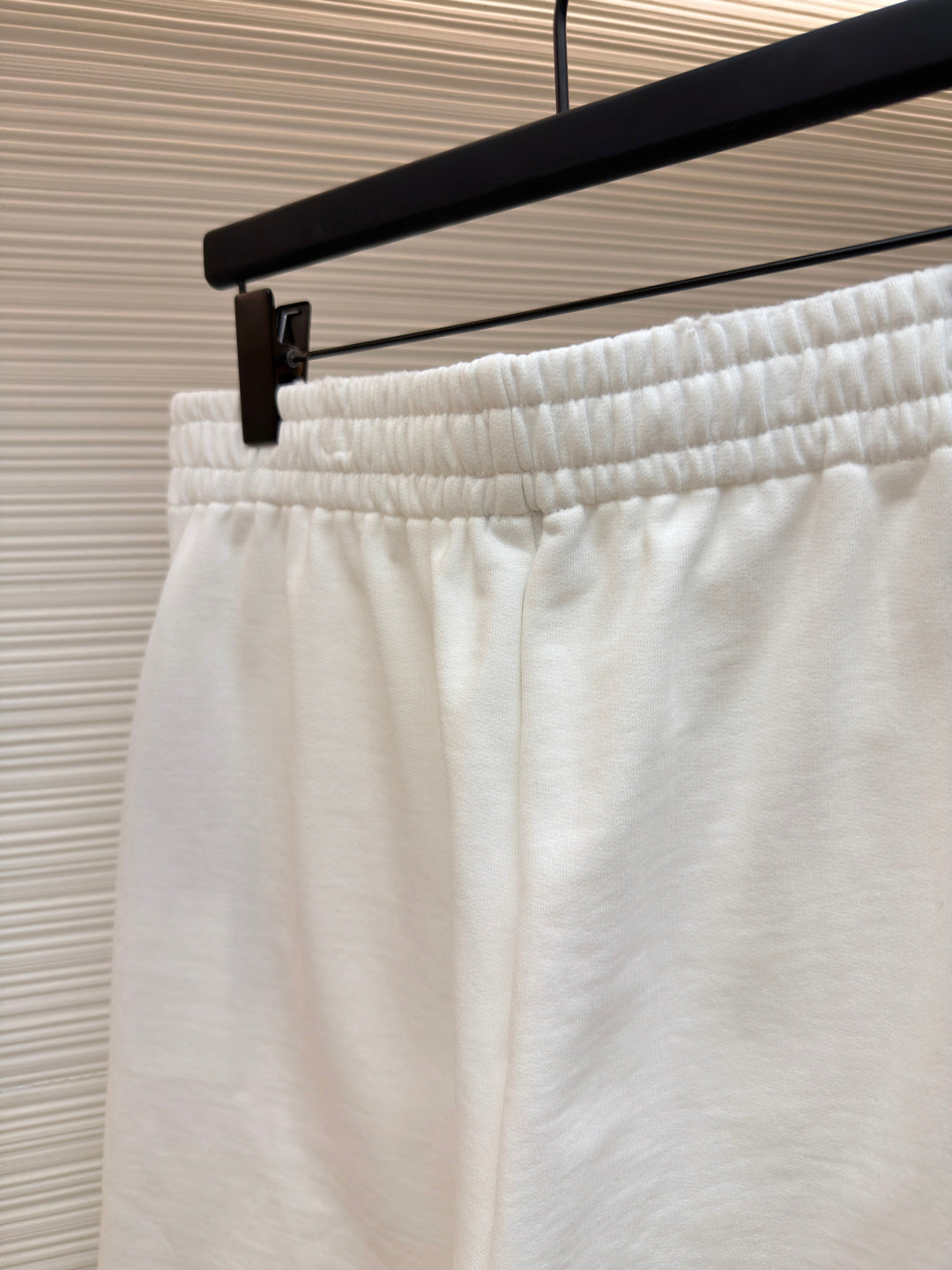 BALENCIAGA 26S SHORTS 057
