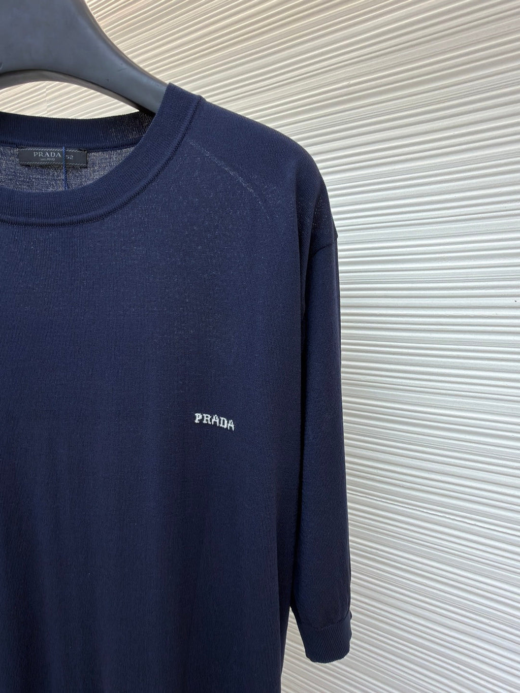 PRADA 26S SHORT-SLEEVED SWEATER STYLE 880