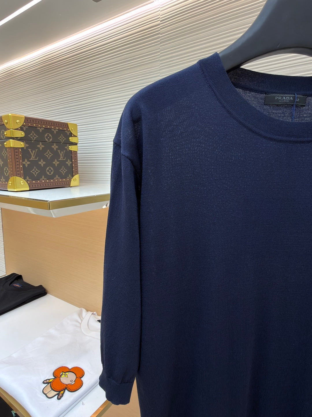 PRADA 26S SHORT-SLEEVED SWEATER STYLE 880