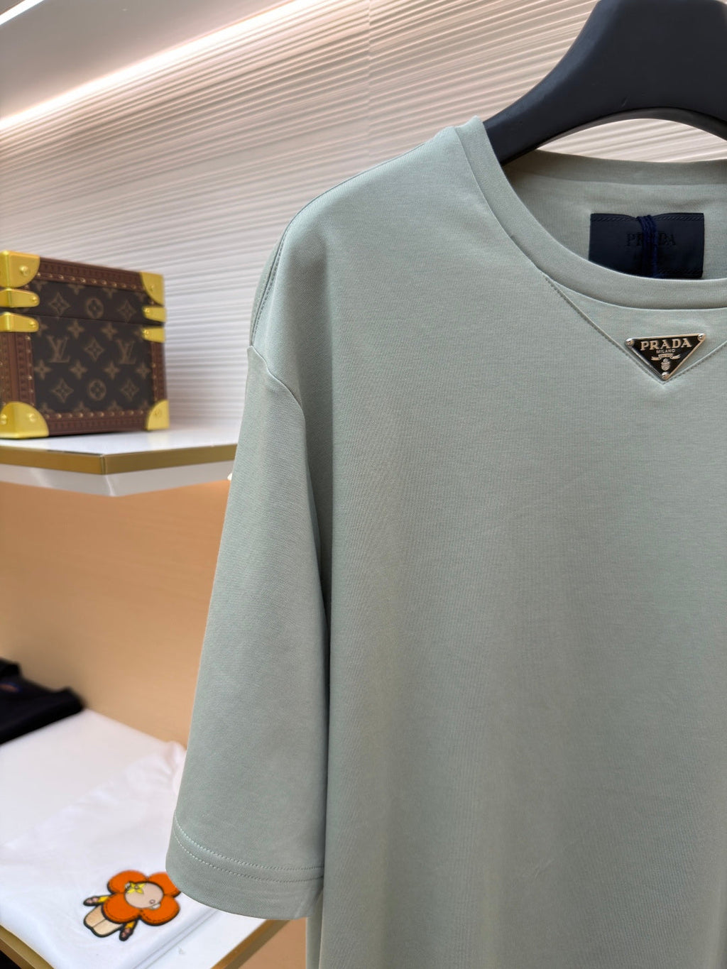 PRADA 26S T-SHIRT STYLE 877